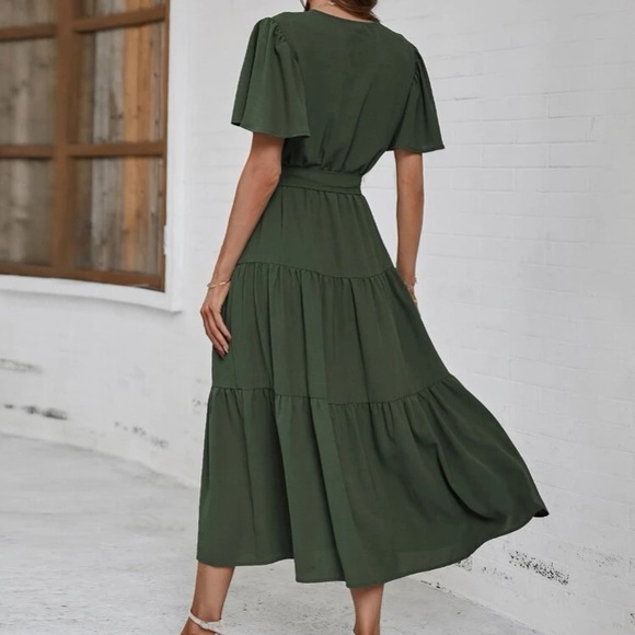 Boho butterfly sleeve ruffle hem belted dress - Picture 3 of 16